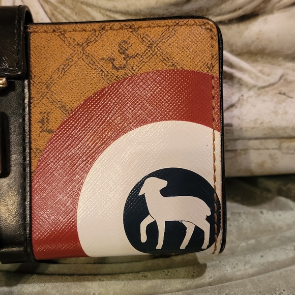 L.A.M.B. by Gwen Stefani Bullseye Wallet Pocket Book Luxury Designer #574 - Picture 9 of 13